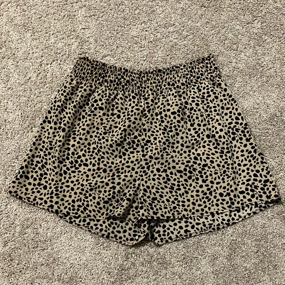 SHEIN Spotted Shorts-OS!